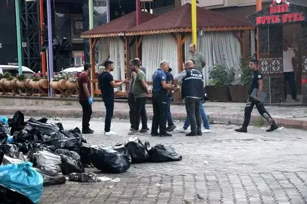 Kemer'de silahlı kavga: 3 yaralı Kemer'de silahlı kavga: 3 yaralı