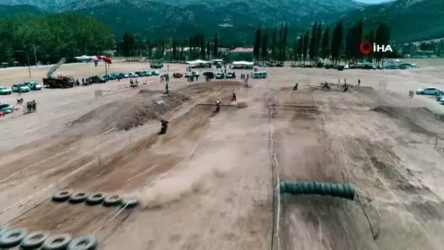 Seydikemer'de şehit Yasin Ağır anısına Süper Enduro Yarışı yapıldı Seydikemer'de şehit Yasin Ağır anısına Süper Enduro Yarışı yapıldı