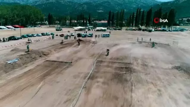 Seydikemer'de şehit Yasin Ağır anısına Süper Enduro Yarışı yapıldı Seydikemer'de şehit Yasin Ağır anısına Süper Enduro Yarışı yapıldı