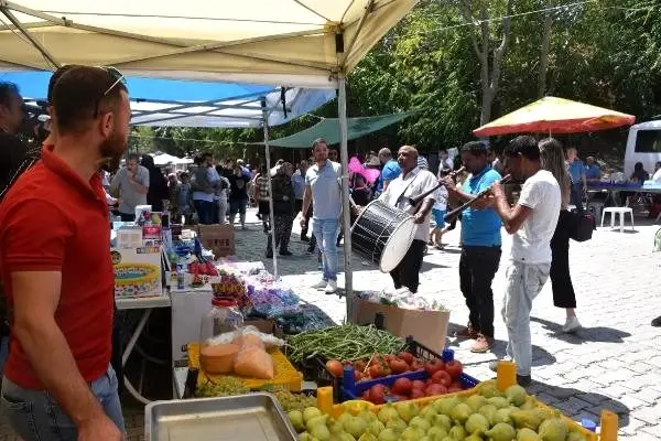 Torbalı Bardacık İnciri Festivali'nde üretici ikinci bayramı yaşadı