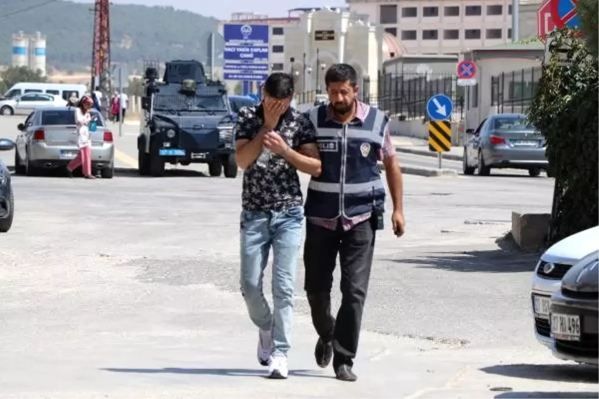 Annenin kızını görmesi için taşıdığı hafıza kartlarını çalan hırsız yakalandı