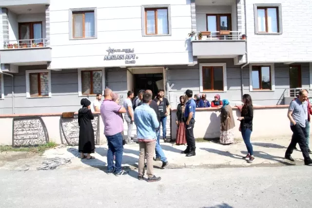 Çelik kapı ve duvarlar yıkıldı Çelik kapı ve duvarlar yıkıldı