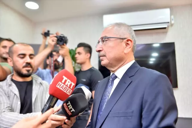 'Cumhurbaşkanımız önderliğinde devam eden huzurun sürmesini birlikte sağlayacağız' 'Cumhurbaşkanımız önderliğinde devam eden huzurun sürmesini birlikte sağlayacağız'