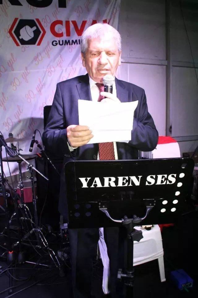 Devrekli işveren 30. kuruluş yıldönümünü personeli ile kutladı Devrekli işveren 30. kuruluş yıldönümünü personeli ile kutladı