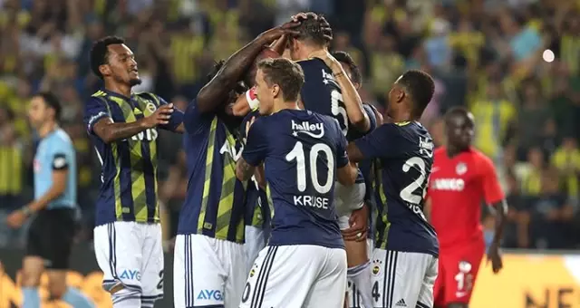Fenerbahçe 24 dakikada 3 penaltı kazandı!