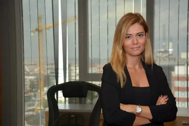 Genç mühendisler 'Yarı Zamanlı Mühendislik Programı' ile iş hayatına katıldı