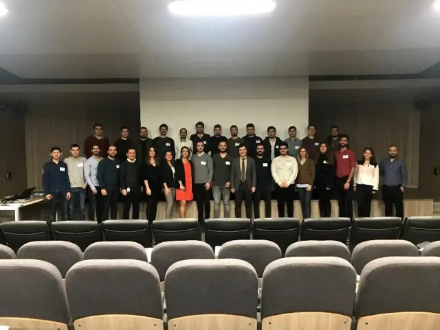 Genç mühendisler 'Yarı Zamanlı Mühendislik Programı' ile iş hayatına katıldı Genç mühendisler 'Yarı Zamanlı Mühendislik Programı' ile iş hayatına katıldı