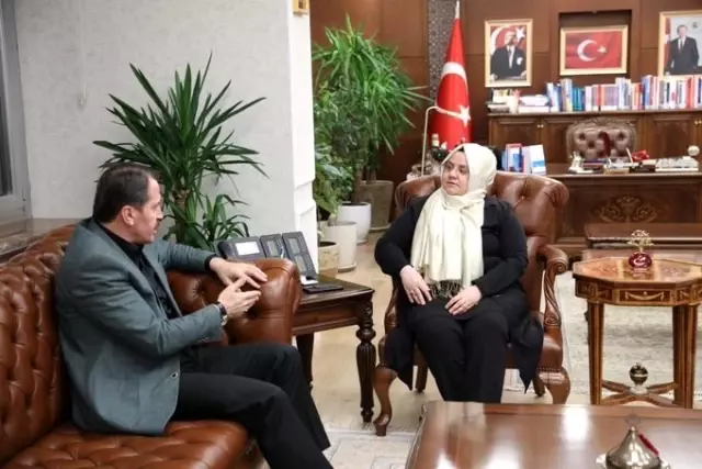 Hükümetten memur maaşları için yeni teklif Hükümetten memur maaşları için yeni teklif