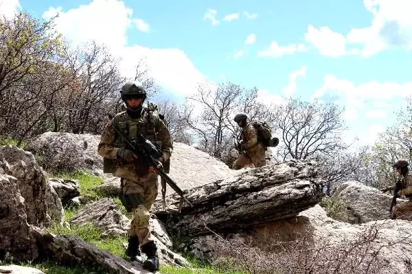 İçişleri Bakanlığı: PKK'ya karşı 'Kıran' operasyonu başladı İçişleri Bakanlığı: PKK'ya karşı 'Kıran' operasyonu başladı