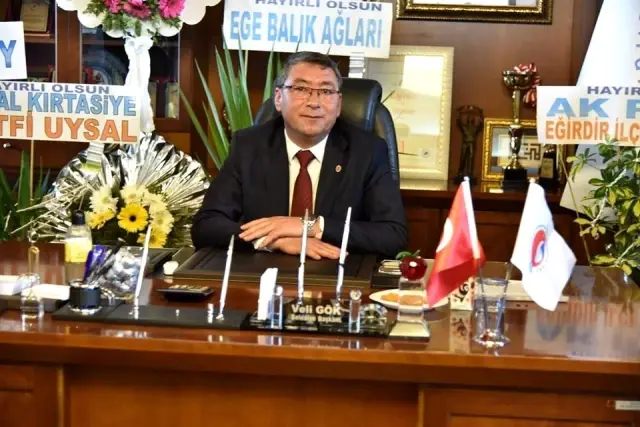 Isparta'daki 24 köyün çöplerini Eğirdir Belediyesi topluyor Isparta'daki 24 köyün çöplerini Eğirdir Belediyesi topluyor