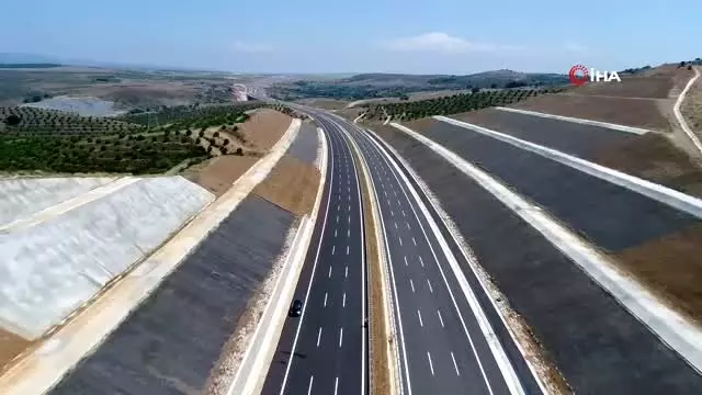 İstanbul-İzmir otobanı trafiği rahatlattı İstanbul-İzmir otobanı trafiği rahatlattı