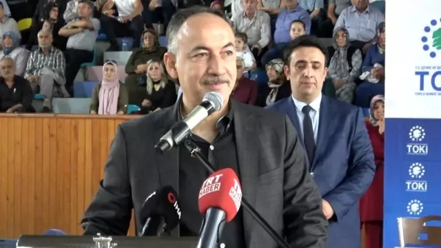 Kırıkkale'de emekliler TOKİ'den ev sahibi oldu Kırıkkale'de emekliler TOKİ'den ev sahibi oldu