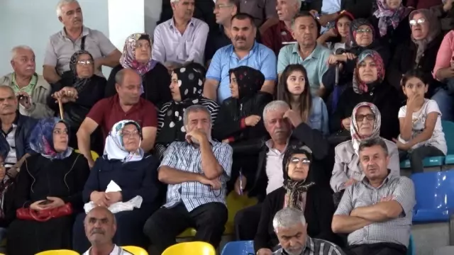 Kırıkkale'de emekliler TOKİ'den ev sahibi oldu Kırıkkale'de emekliler TOKİ'den ev sahibi oldu