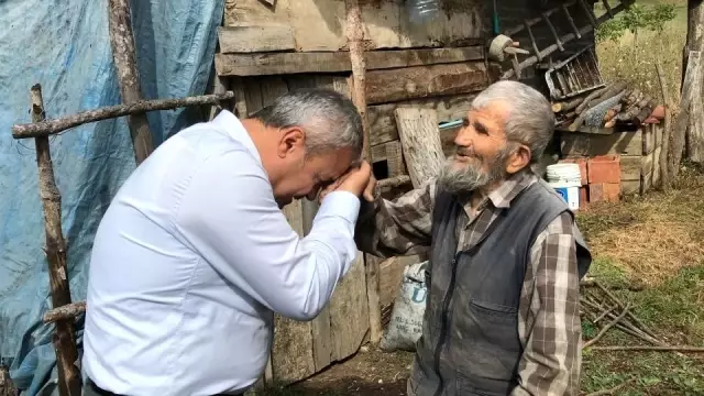 Milletvekili Ünal'dan 105 yaşındaki Salim Karaçam'a ziyaret