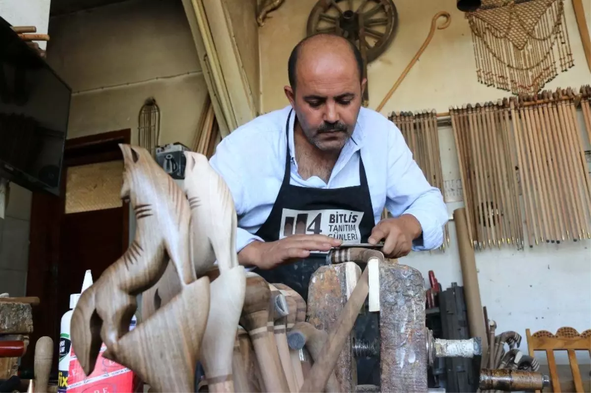 (Özel) 1071 Malazgirt kutlamaları için baston hazırlığı