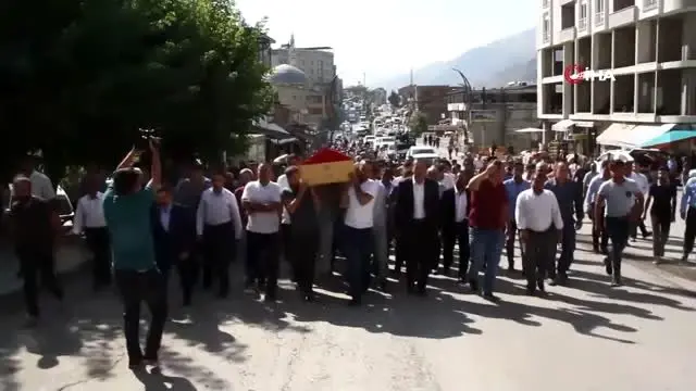 Patlamada hayatını kaybeden genç toprağa verildi Patlamada hayatını kaybeden genç toprağa verildi