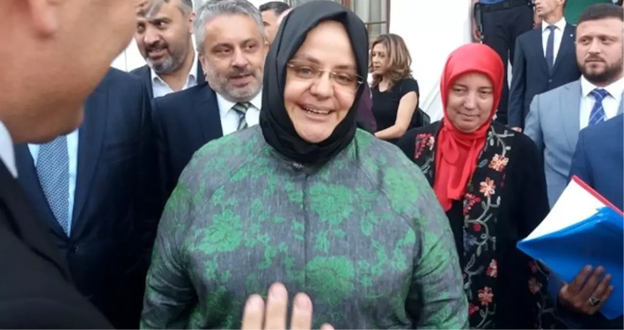 Bakan Selçuk, zam teklifini sunmak için Memur-Sen Genel Başkanı Yalçın ile bir araya geldi