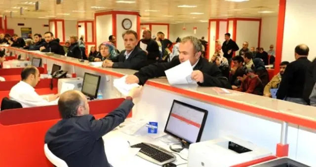 Memur-Sen'den hükümetin yeni zam teklifine yanıt: Anlaşılmadığını gösteriyor