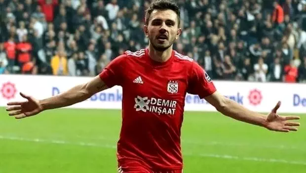 Son dakika transfer haberleri: Beşiktaş'tan flaş hamle! Orkan Çınar + 1,5 milyon euro karşılığında.