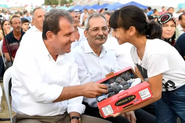 Tarsus'ta İncir Şenliği coşkusu