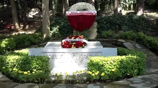 Tevfik Fikret mezarı başında anıldı