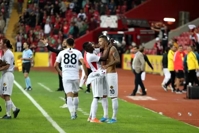 Spor Toto 1. Lig: Eskişehirspor: 1 - Keçiörengücü: 1 Spor Toto 1. Lig: Eskişehirspor: 1 - Keçiörengücü: 1