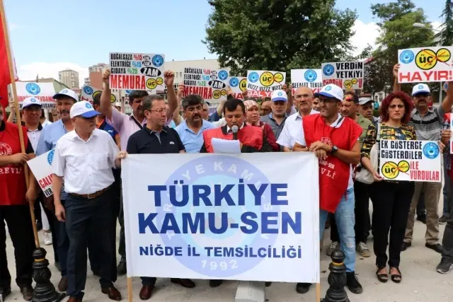 Türkiye Kamu-Sen: 'Bu teklifi kabul etmiyoruz'