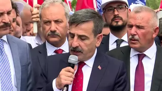 Türkiye Kamu-Sen Genel Başkanı Önder Kahveci Türkiye Kamu-Sen Genel Başkanı Önder Kahveci
