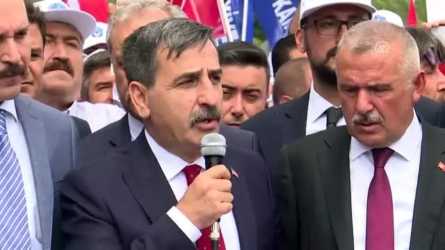 Türkiye Kamu-Sen Genel Başkanı Önder Kahveci Türkiye Kamu-Sen Genel Başkanı Önder Kahveci