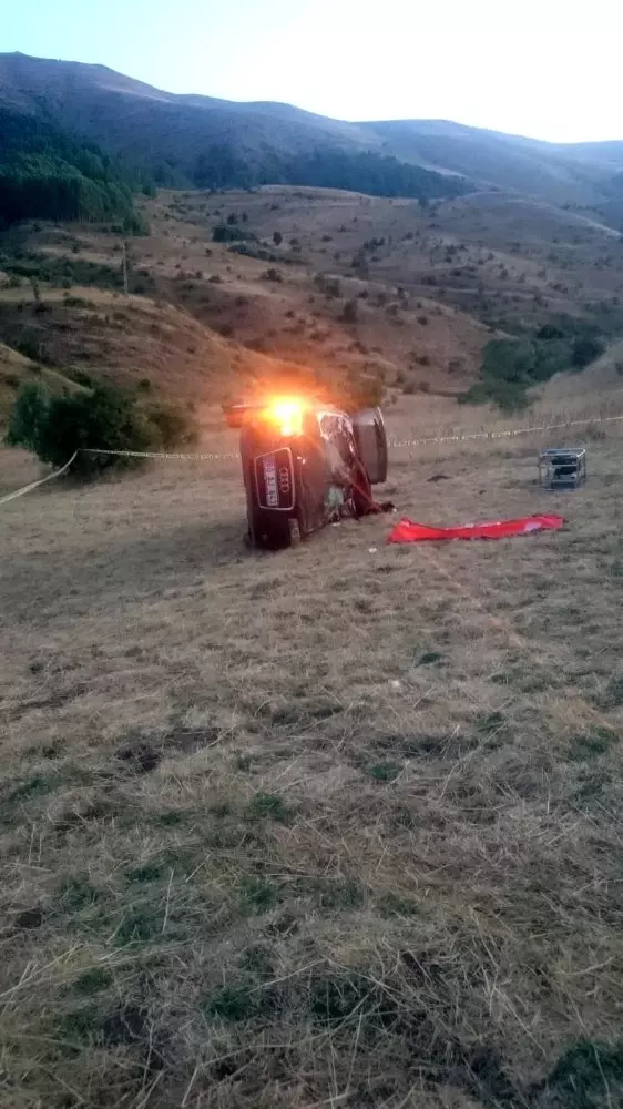 Zara'da trafik kazası: 1 ölü, 3 yaralı Zara'da trafik kazası: 1 ölü, 3 yaralı