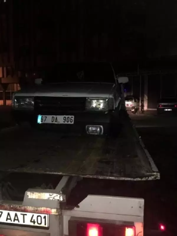 5 bin liralık otomobilin sürücüsüne 10 bin lira ceza kesildi 5 bin liralık otomobilin sürücüsüne 10 bin lira ceza kesildi