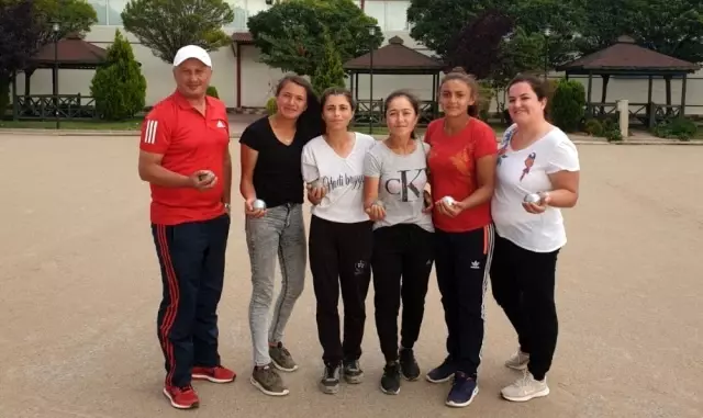 Alaçamlı sporcular milli takımda