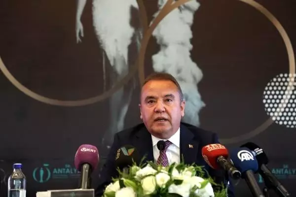 Altın Portakal'a Türkan Şoray'lı dönüş Altın Portakal'a Türkan Şoray'lı dönüş