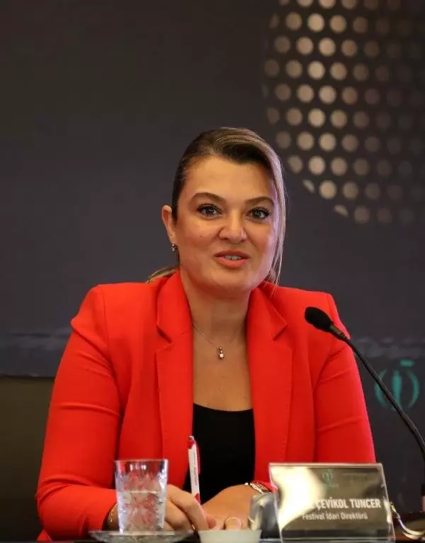 Altın Portakal'a Türkan Şoray'lı dönüş Altın Portakal'a Türkan Şoray'lı dönüş
