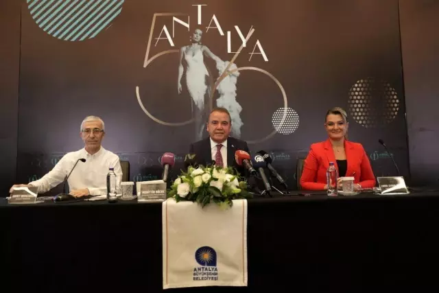 Başkan Böcek: Film Festivalini ortak akılla gerçekleştireceğiz