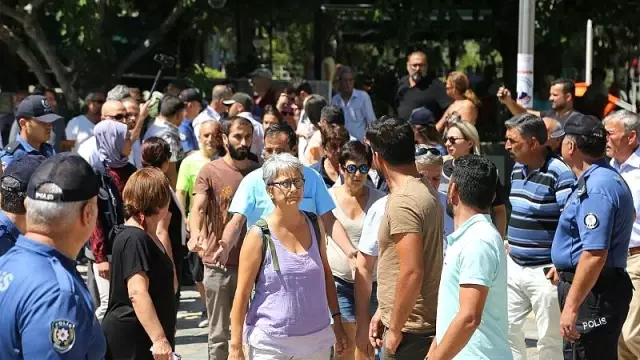 Diyarbakır halkı belediye başkanlarının görevden alınmasına ne diyor?