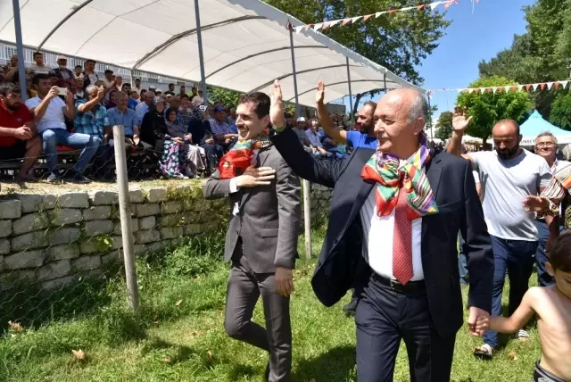 Dursunbey'de başpehlivan Orhan Okulu