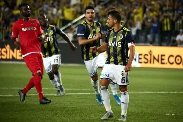 Emre Belözoğlu: Benim pasımdan çok Vedat'ın golü konuşulmalı Emre Belözoğlu: Benim pasımdan çok Vedat'ın golü konuşulmalı