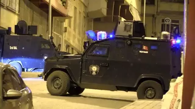 İhbar üzerine olay yerine giden polis ekibine silahlı saldırı (2)