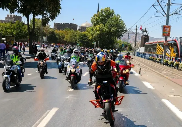 İki tekerliler 'Erciyes Moto Fest'e demir atacak İki tekerliler 'Erciyes Moto Fest'e demir atacak