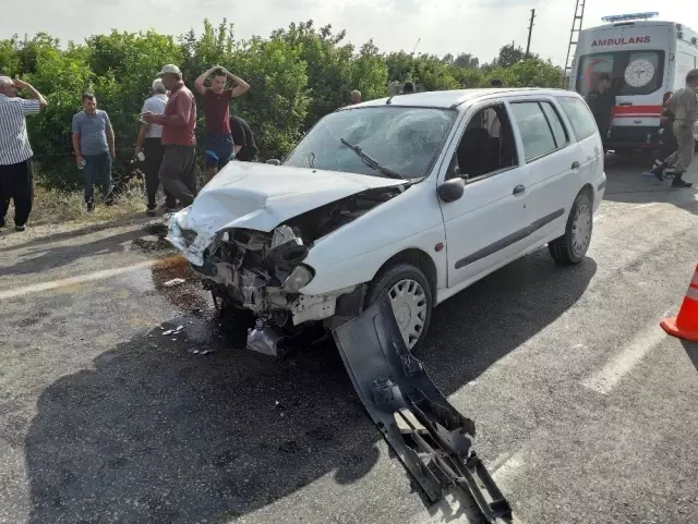 Kozan'da trafik kazası: 1 ölü, 3 yaralı Kozan'da trafik kazası: 1 ölü, 3 yaralı
