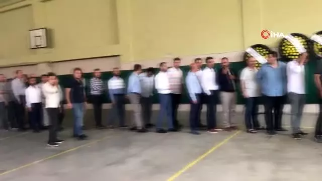 Milletvekili Aydemir'in babası son yolculuğuna uğurlandı Milletvekili Aydemir'in babası son yolculuğuna uğurlandı
