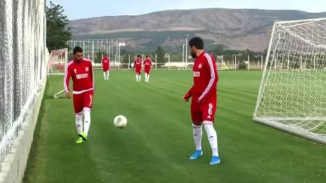 Sivasspor'da Çaykur Rizespor mesaisi başladı