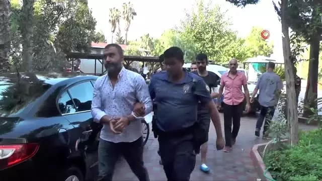 3 kişinin yaralandığı silahlı çatışmaya 4 tutuklama 3 kişinin yaralandığı silahlı çatışmaya 4 tutuklama