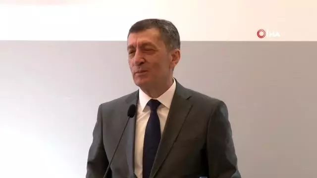 Bakan Selçuk: 'Bizim meselemiz öğretmen meselesidir' Bakan Selçuk: 'Bizim meselemiz öğretmen meselesidir'