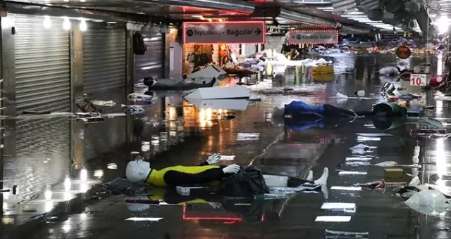 İBB, selin vurduğu Eminönü için harekete geçti! 2 ayrı boru hattı kurulacak