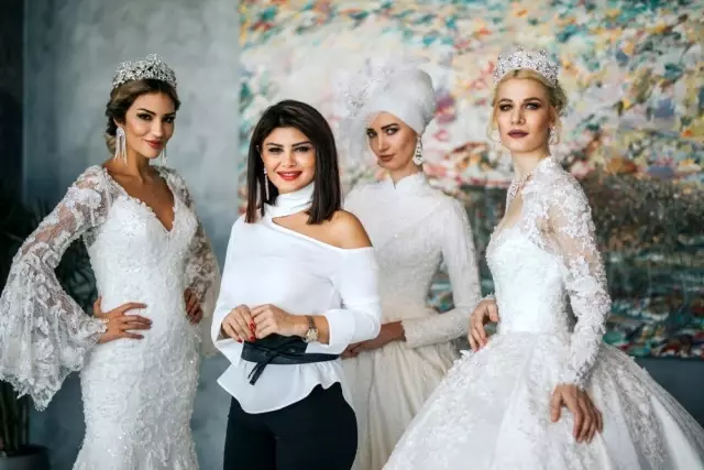 İzmirli tasarımcı Naeem Khan Moda Haftasına katılacak