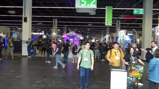 Oyun tutkunları Köln'de buluştu... Gamescom kapılarını açtı Oyun tutkunları Köln'de buluştu... Gamescom kapılarını açtı