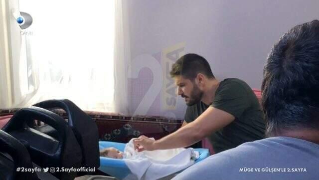 Oyuncu Tolgahan Sayışman ve Almeda Abazi'nin 3,5 aylık bebekleri oyuncu oldu