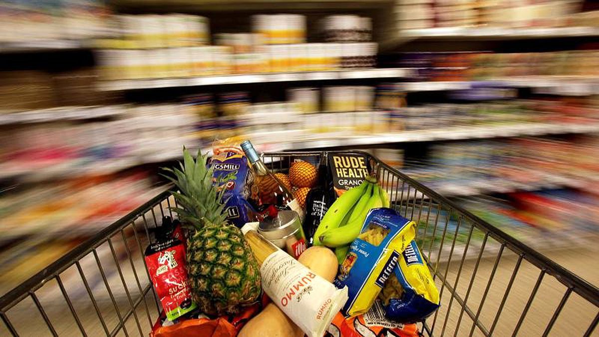 Polonya'da süpermarketler otistik bireyler için sessizliğin hakim olduğu özel saatler belirledi